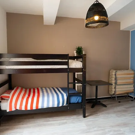 Apartment Superbe De 91m2 Au Centre De Avec Wifi Vias